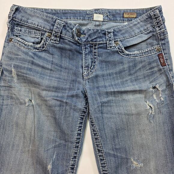 Silver Jeans Womens 29 Tuesday Capri Distressed Medium Wash Blue Denim - Picture 5 of 12